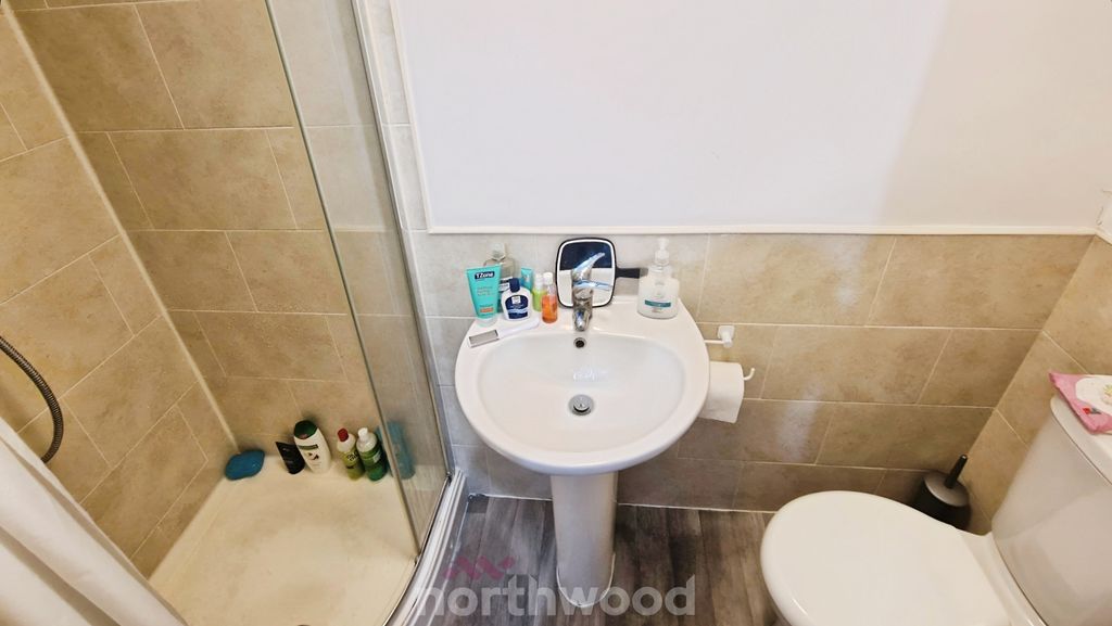 Additional image 18 of 11 bed flat for saleSomerset Road, Hyde Park, Doncaster DN1