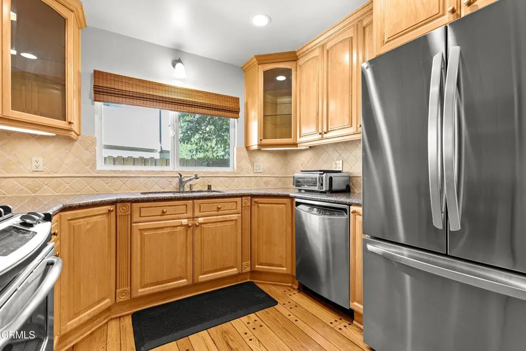Additional image 10 of 3826 Dixie Canyon Avenue, Sherman Oaks, CA 91423