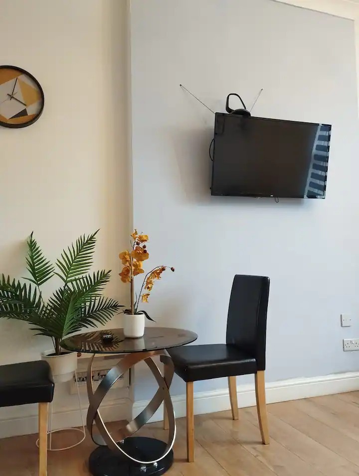 Additional image 7 of 1 Bed Flat, Cemetery Rd, LS11, N1 7GU