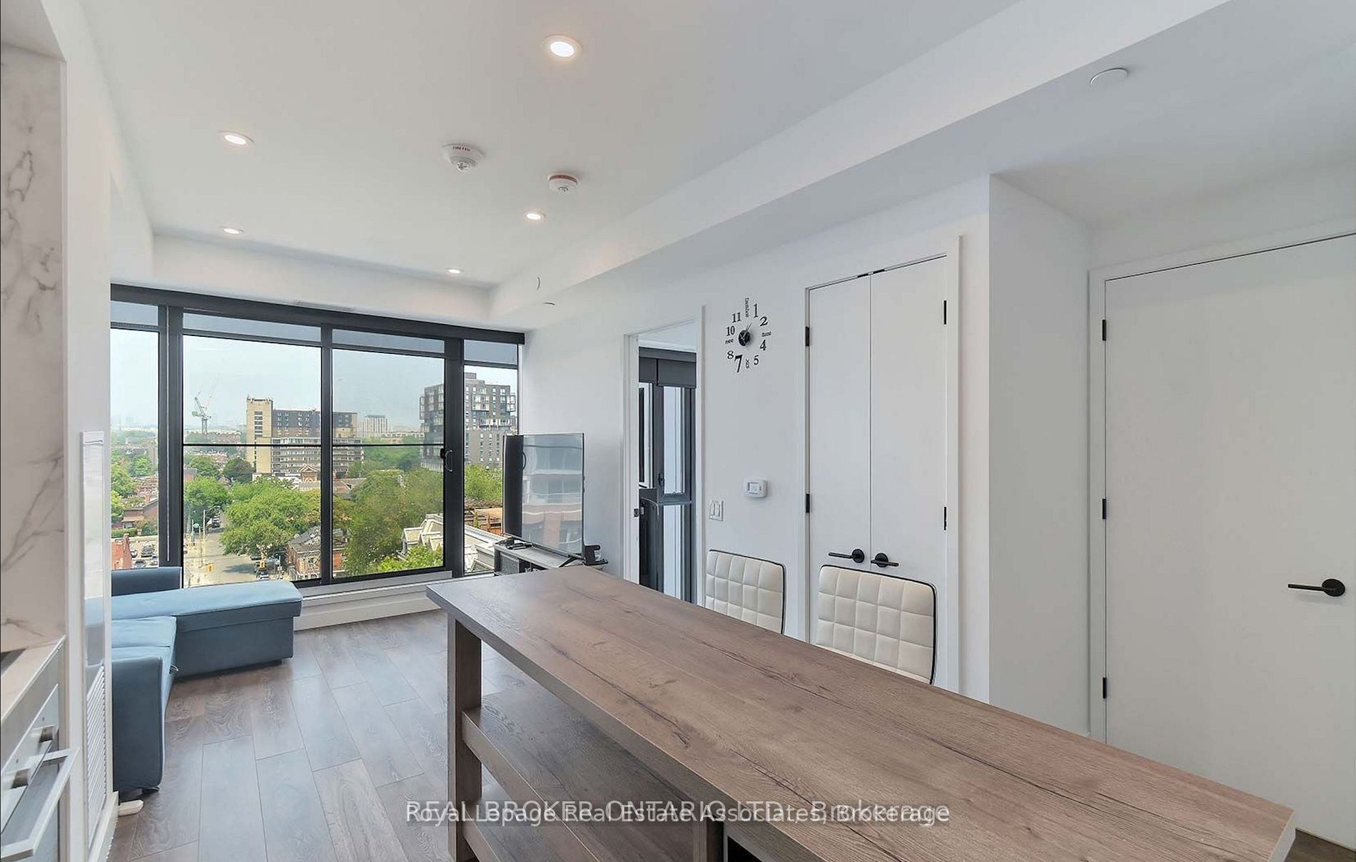 Additional image 5 of 718-505 Richmond Street W, Toronto, ON, M5V 0P4