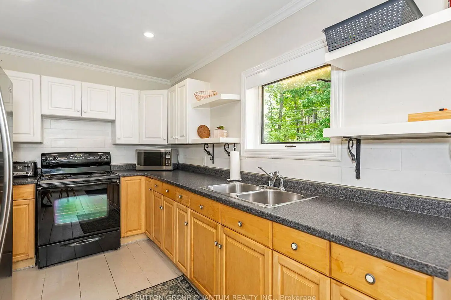 Additional image 12 of 1006 Youngs Road #8