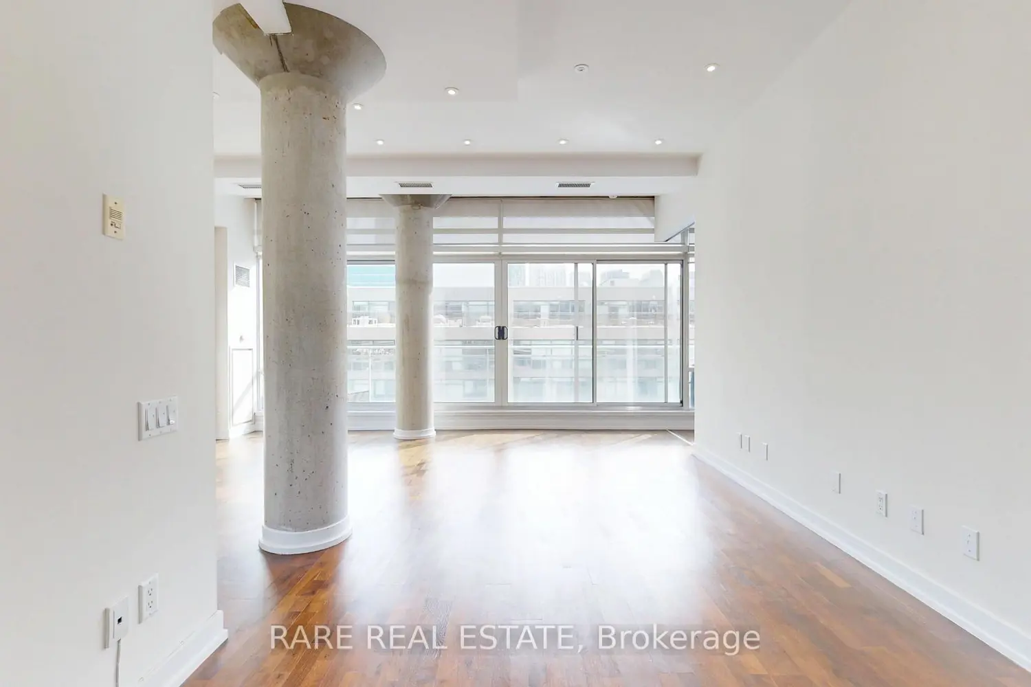 Additional image 10 of 66 Portland Street 802