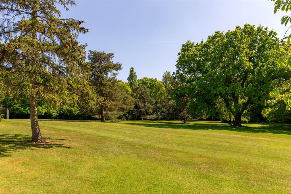 Additional image 25 of 10 bed detached house for saleManor Road, Loughton, Essex IG10