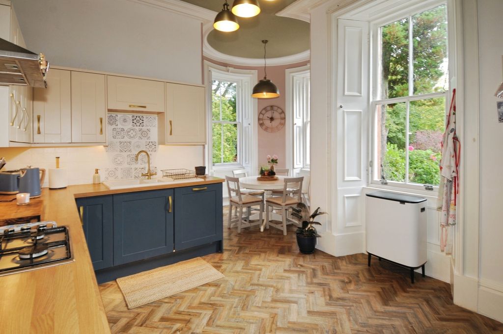 Additional image 4 of 3 bed flat for saleHaywood Road, Moffat, Dumfries And Galloway DG10