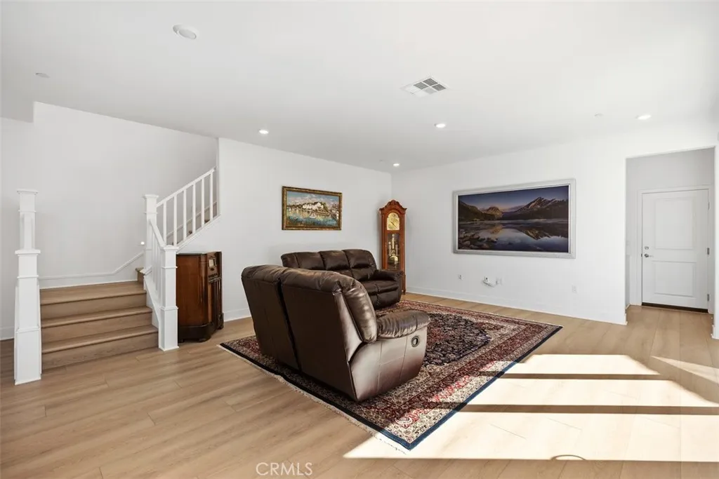 Additional image 80 of 218 Sora, Irvine, CA 92618