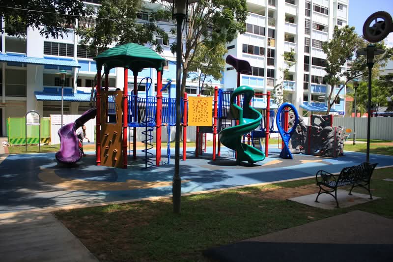 Additional image 16 of 818 Woodlands Street 82