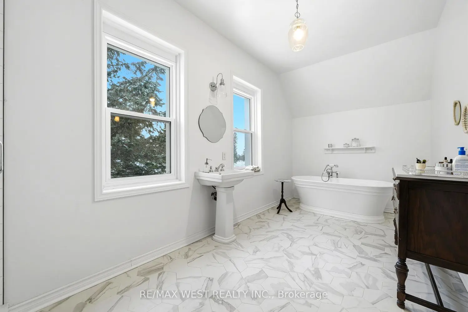 Additional image 11 of 5994 Concession Rd 2