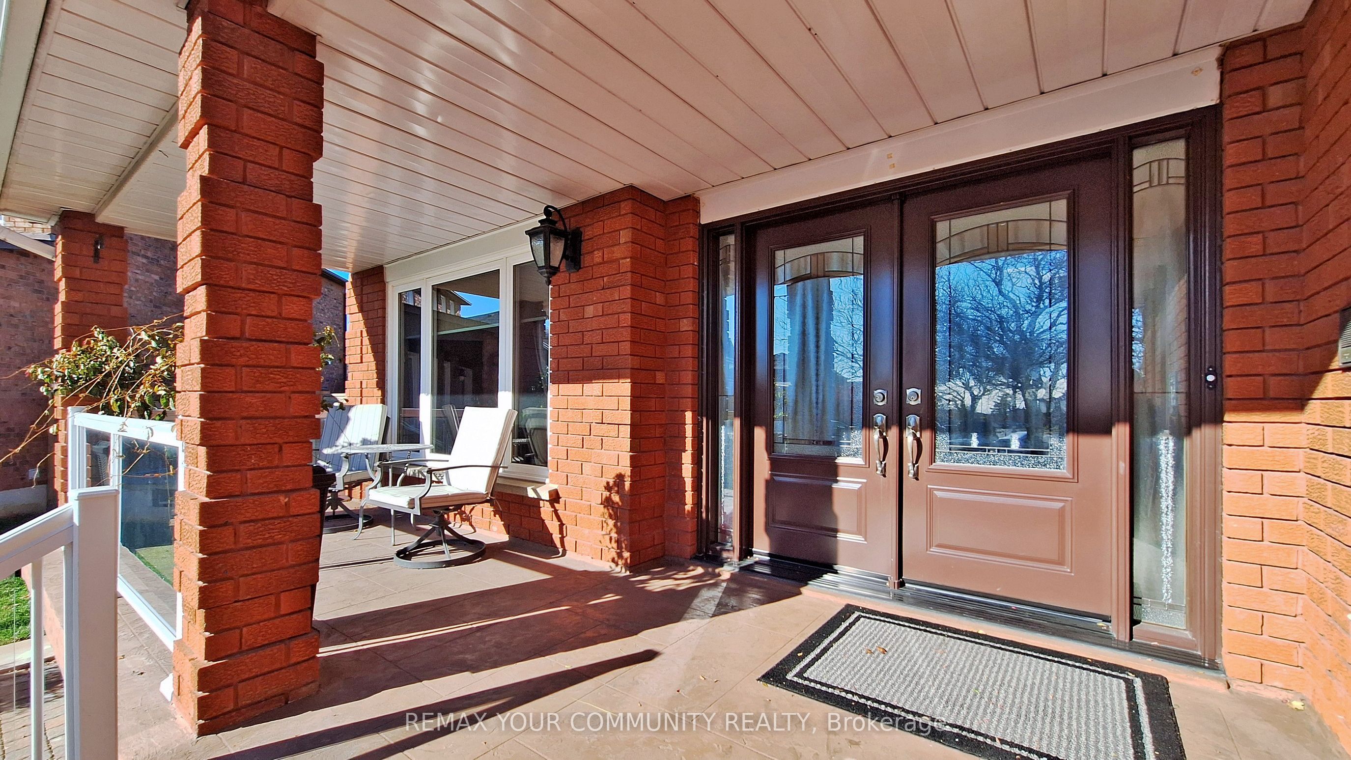 Additional image 3 of 10 Hollyburn Court, Vaughan, ON, L4L 6G2