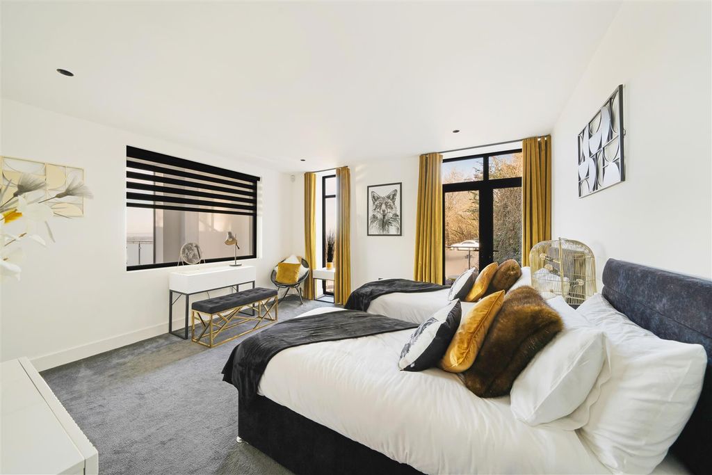 Additional image 18 of 5 bed detached house for saleThe Woodlands Estate, Cheddar BS27