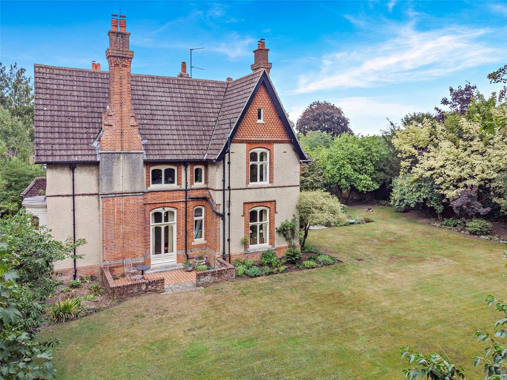 Additional image 27 of 6 bed detached house for saleDonnington, Newbury, Berkshire RG14