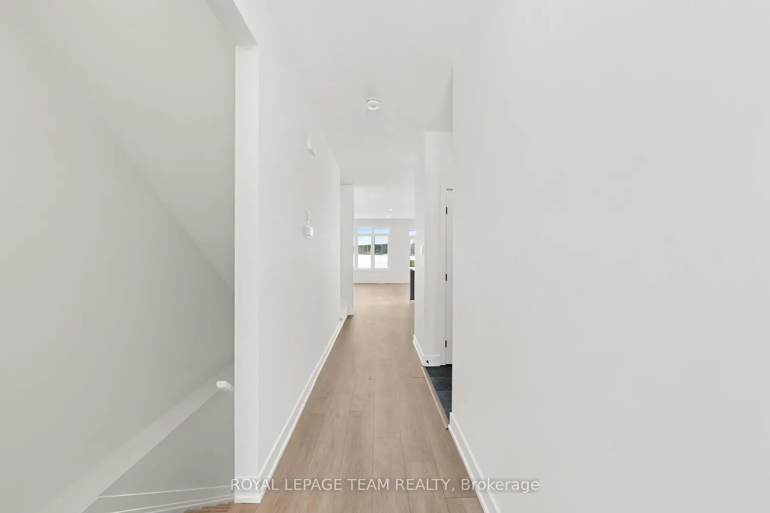 Additional image 4 of 1064 Moore Street