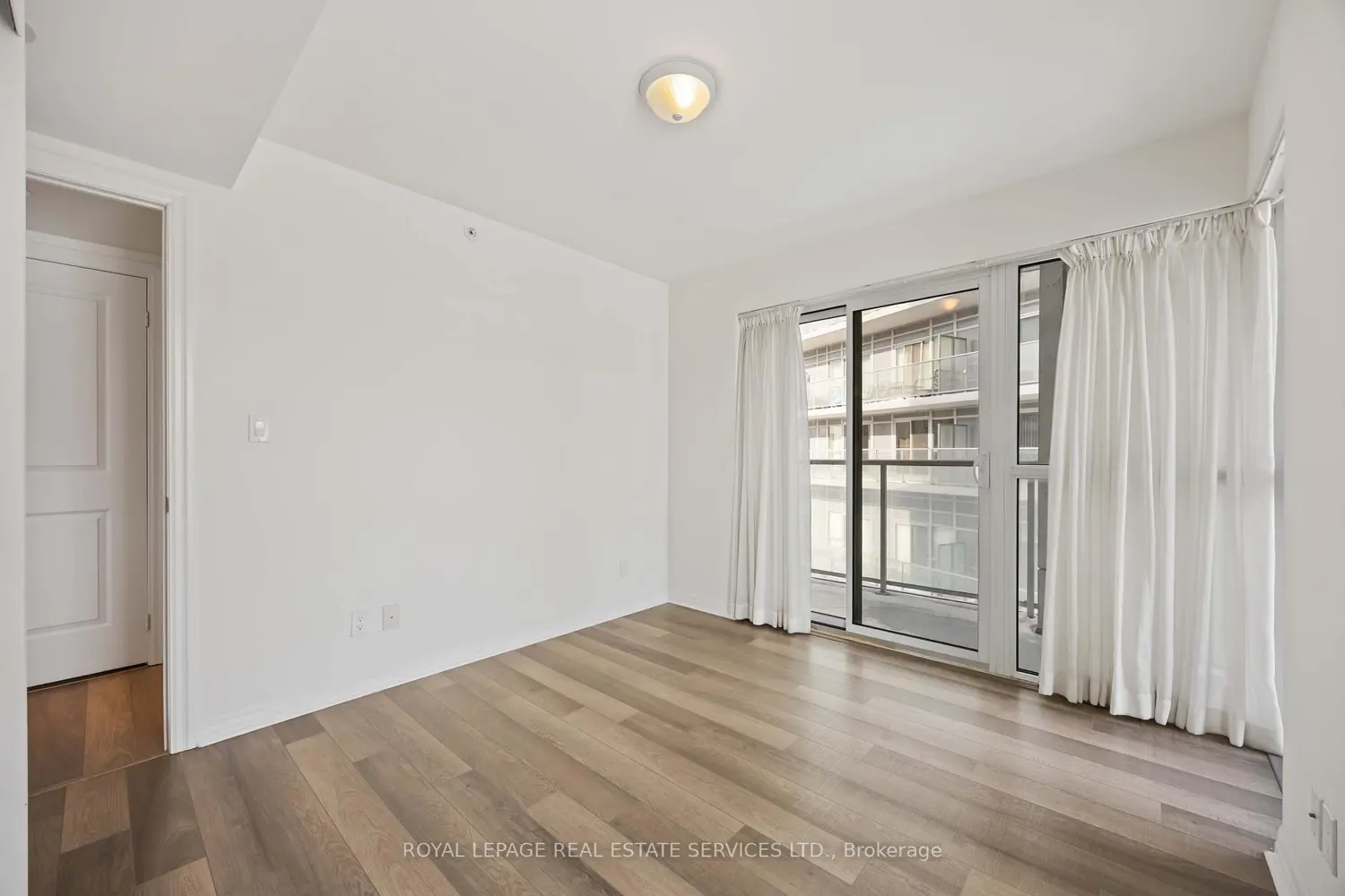 Additional image 12 of 275 Yorkland Road 306