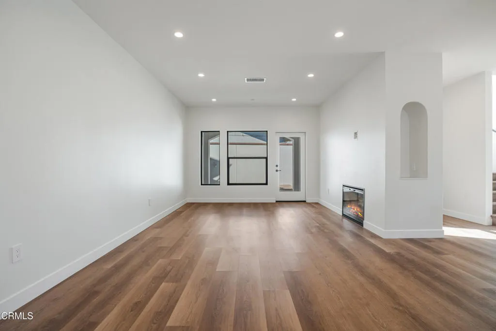 Additional image 53 of 136 N Oakview Drive Unit 102, Thousand Oaks, CA 91362