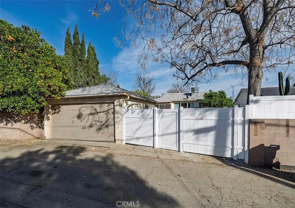 Additional image 35 of 8123 Lindley Ave, Reseda, CA 91335