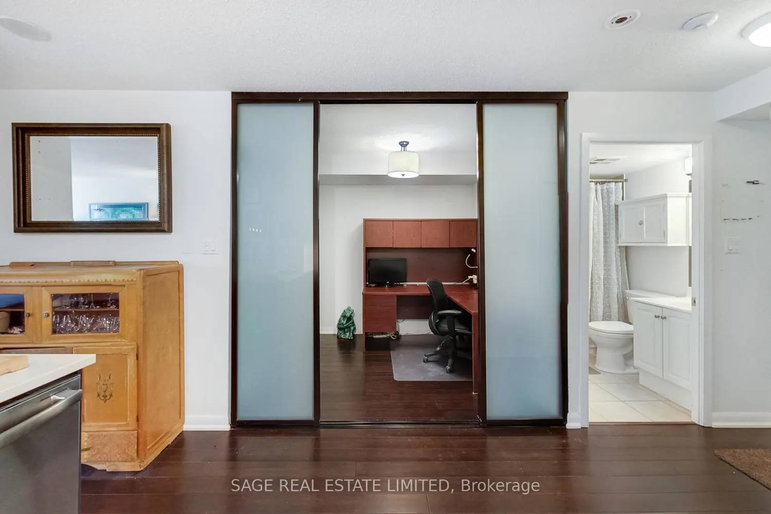 Additional image 7 of 313 Richmond Street 562