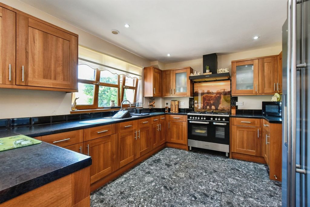 Additional image 10 of 5 bed detached house for saleBrynoer Farm Lane, Rhymney, Tredegar NP22