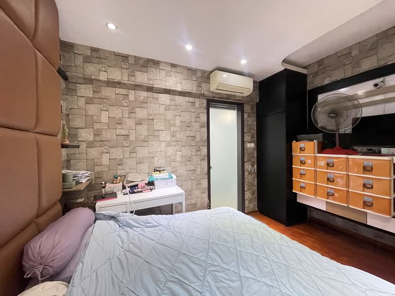 Additional image 7 of 1 Flora Drive