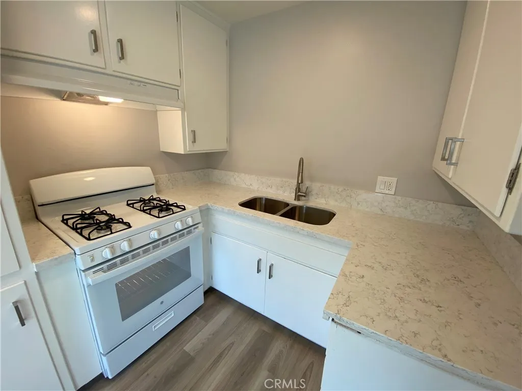 Additional image 6 of 919 E Acacia Avenue Unit K, Glendale, CA 91205