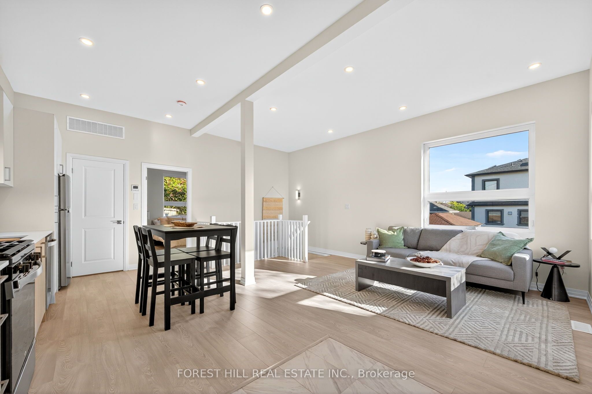 Additional image 6 of R - GARDEN-52 Albright Avenue, Toronto, ON, M8W 1X2