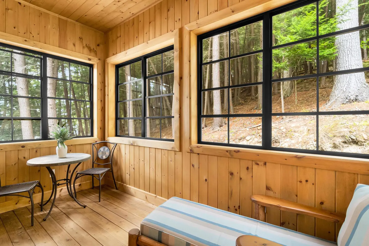 Additional image 4 of 3-1030 Raven Hill Road