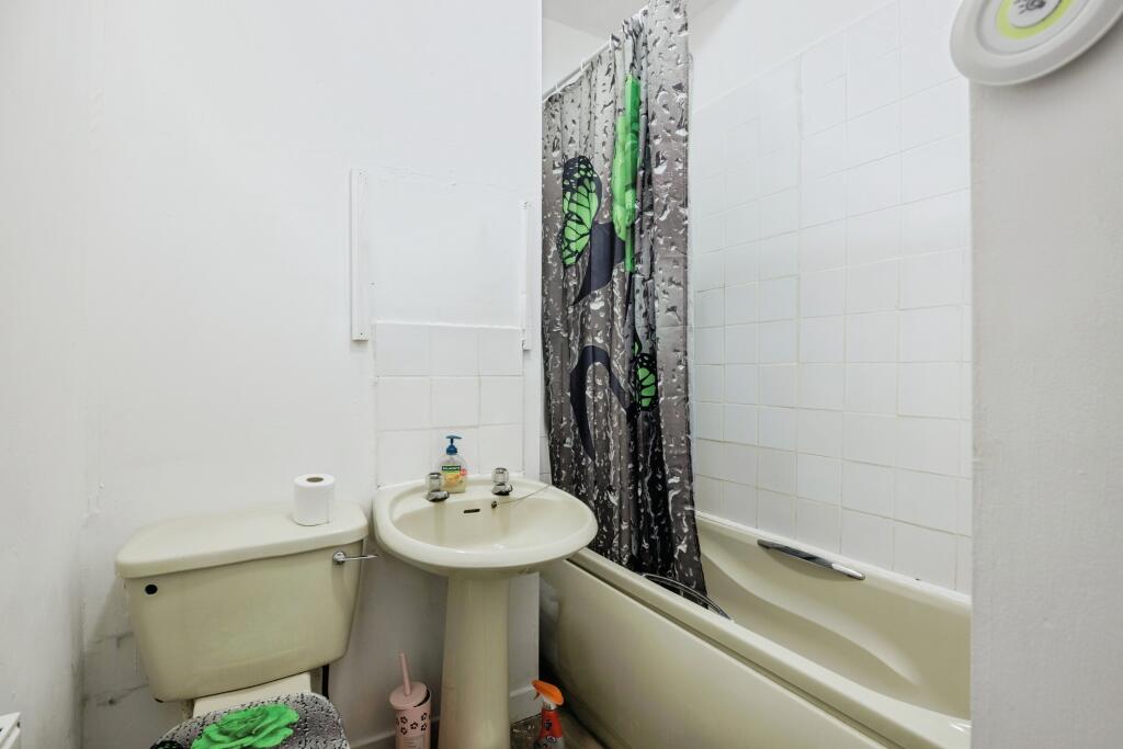 Additional image 10 of Victoria Road, Aberdeen, AB11