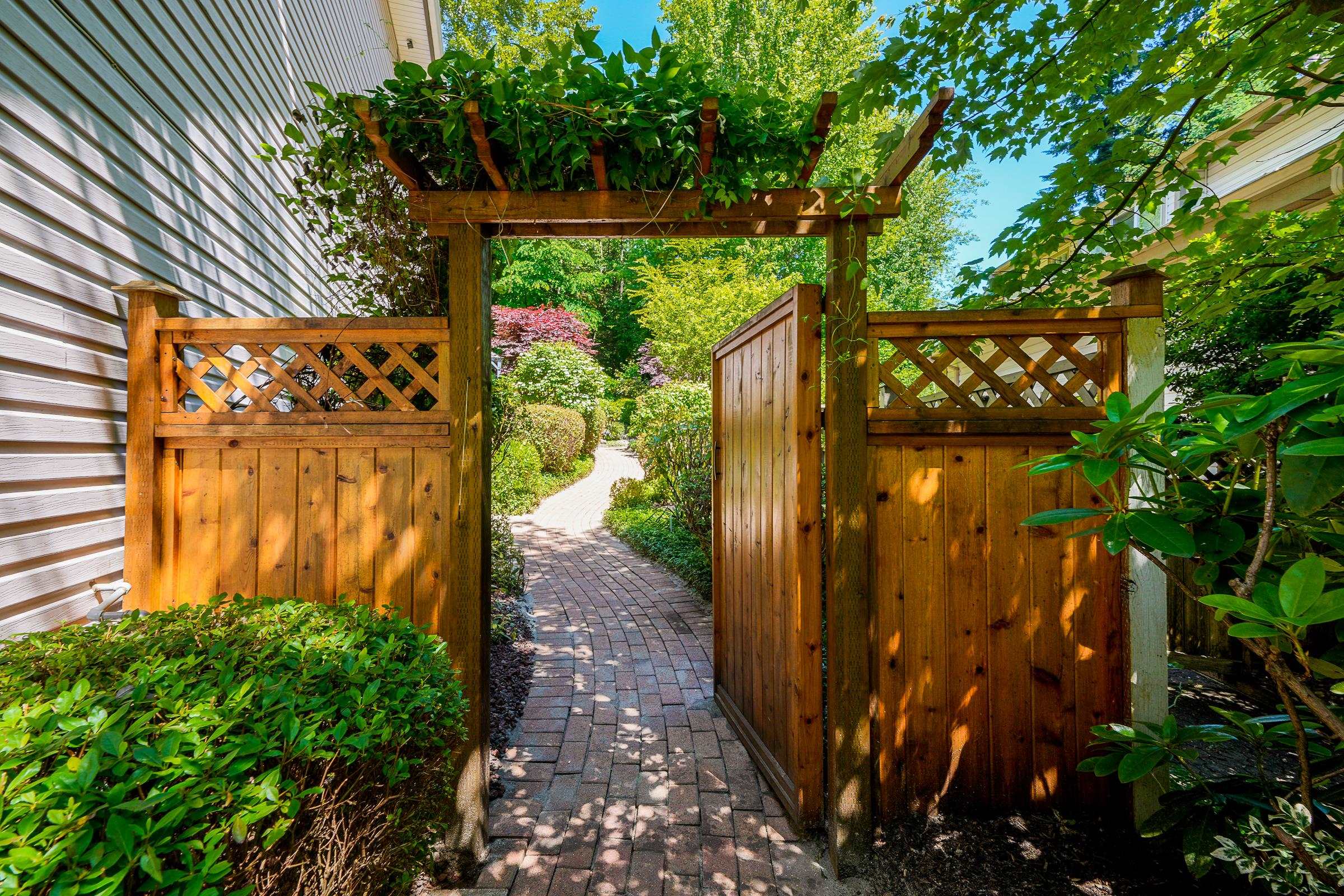 Additional image 3 of 112 Parkside Drive, Port Moody, BC, V3H 4W8