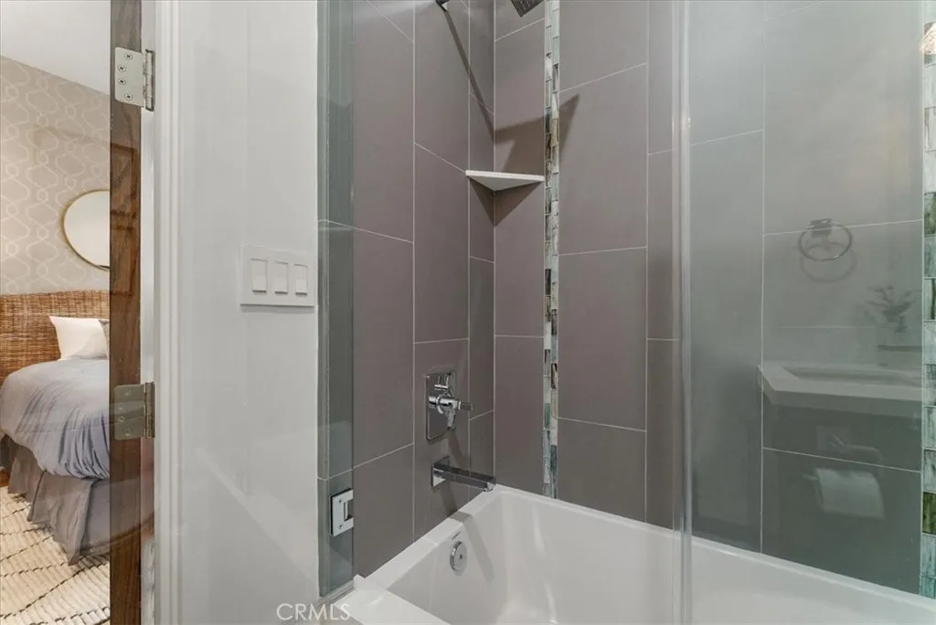 Additional image 28 of 228 38th St, Manhattan Beach, CA 90266