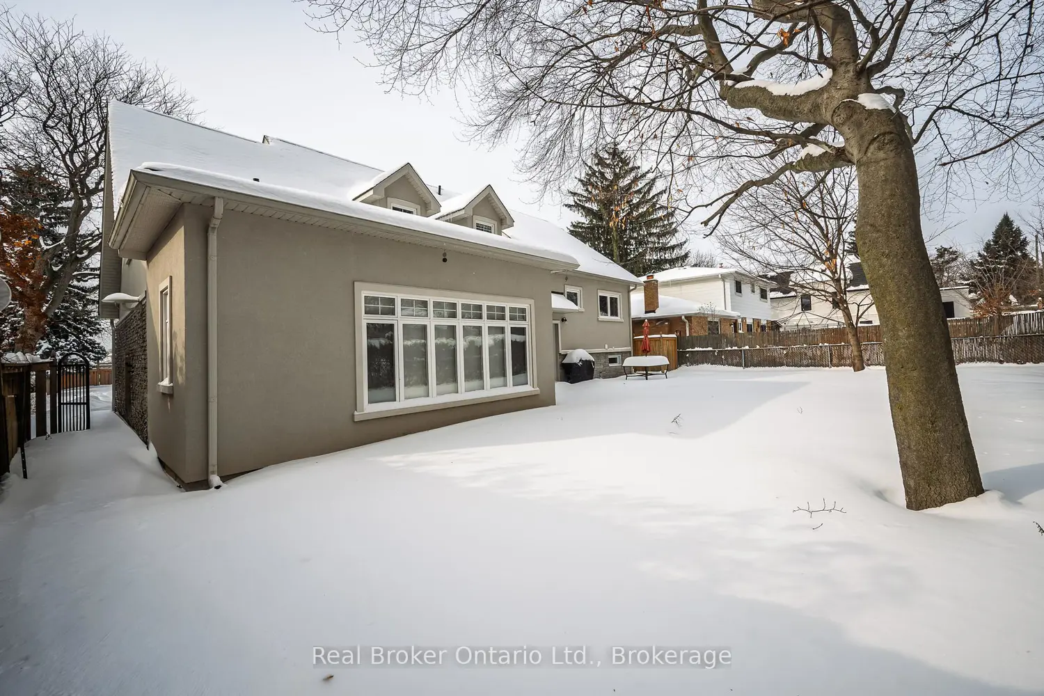 Additional image 15 of 285 Surrey Drive