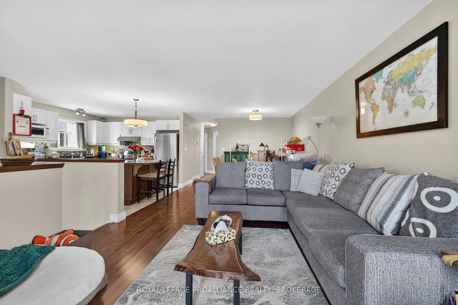 Additional image 3 of 614 Barnsley Crescent