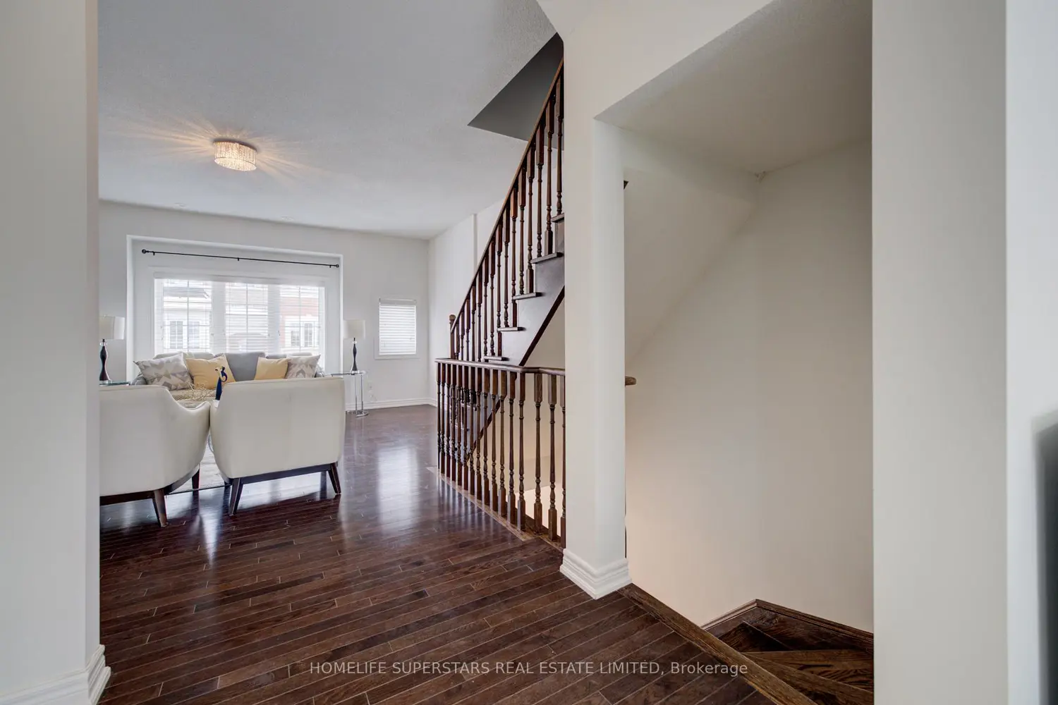 Additional image 6 of 9 Aspen Hills Road 40