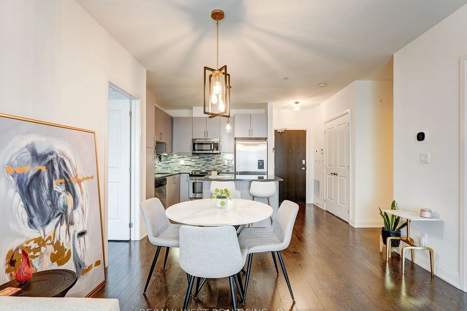 Additional image 7 of 15277 Yonge Street 503