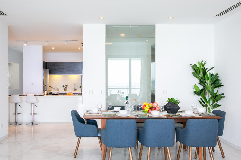 276 Ocean Drive photo 3