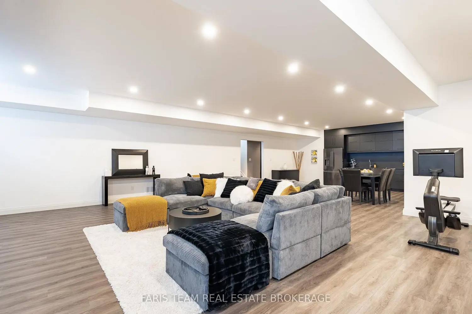 Additional image 10 of 142 Mennill Drive