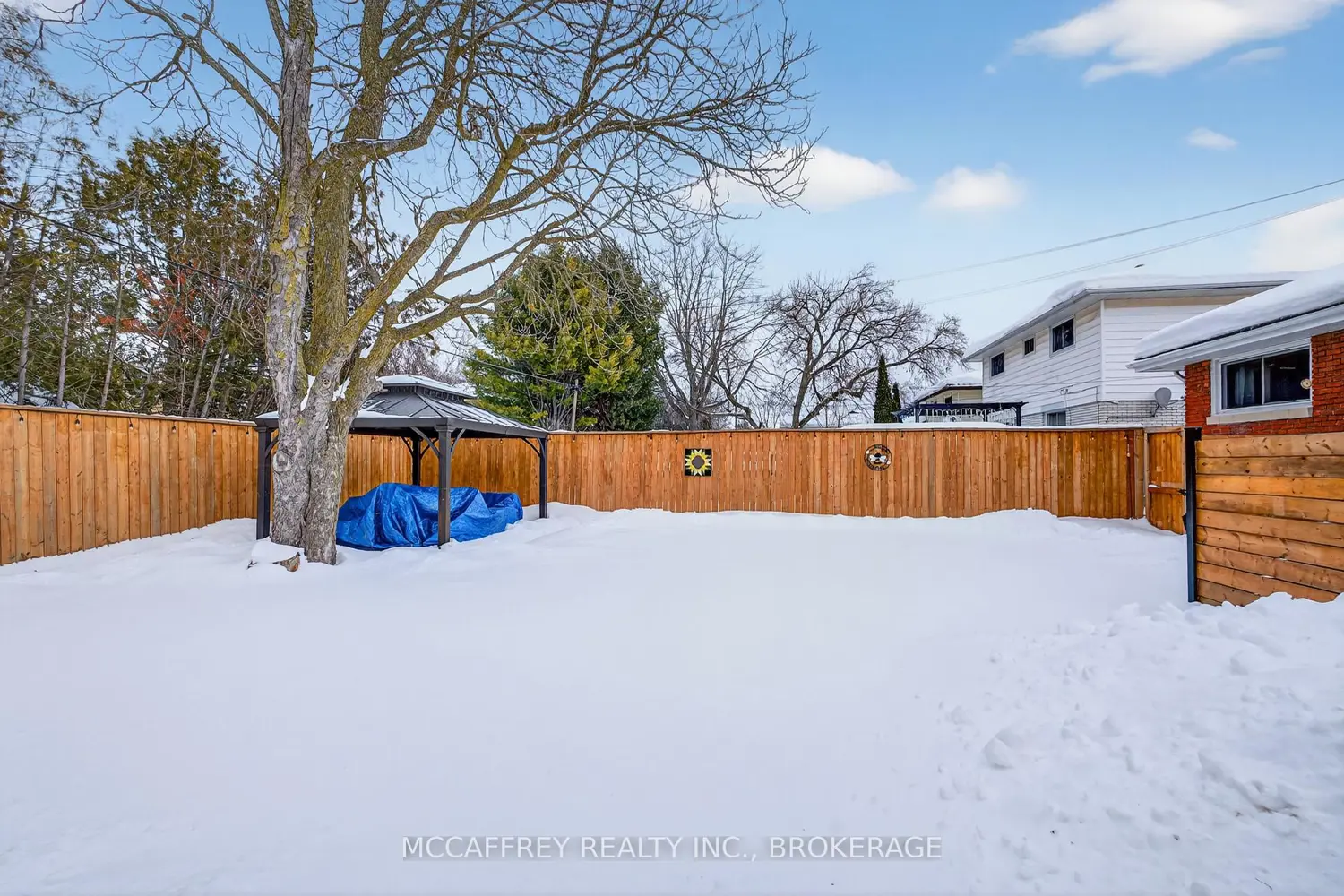 Additional image 20 of 31 Meadowvale Avenue