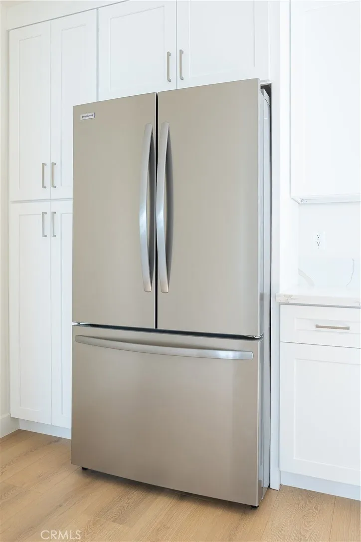 Additional image 52 of 1065 E Spazier Ave Unit 102, Burbank, CA 91502