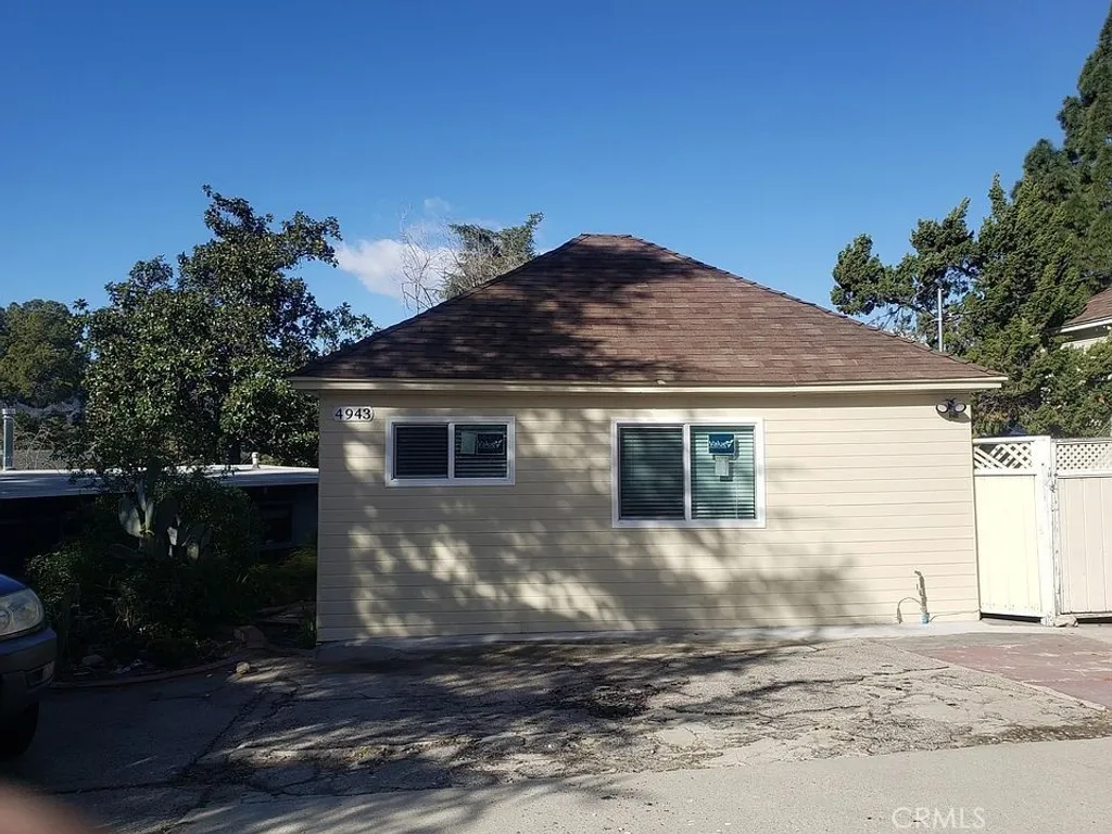 Additional image 2 of 4943 Rosemont Ave, La Crescenta, CA 91214