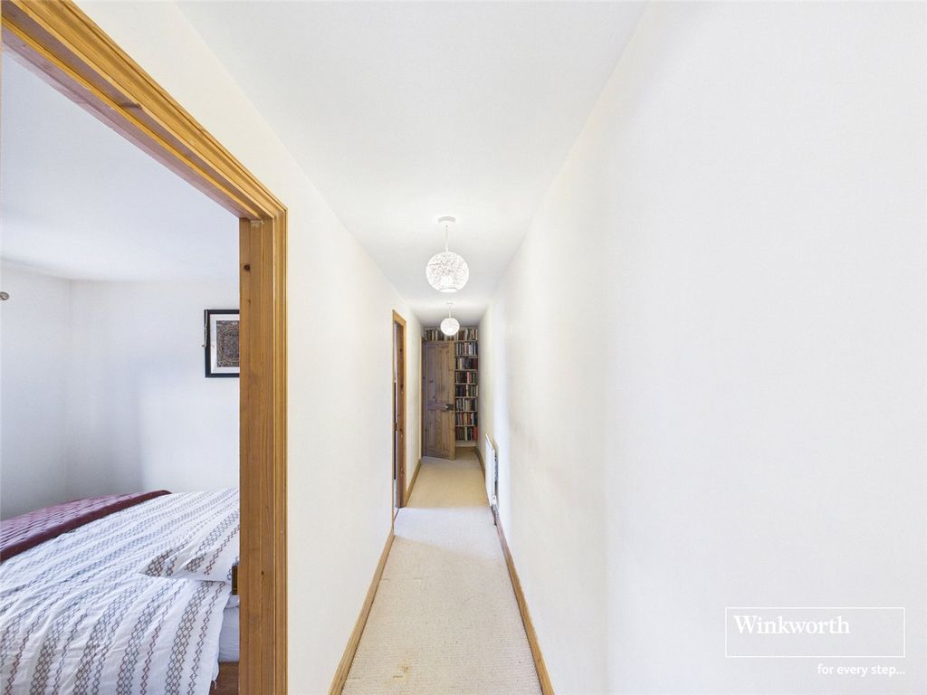 Additional image 26 of 3 bed terraced house for saleKing Street, Mortimer Common, Reading, Berkshire RG7