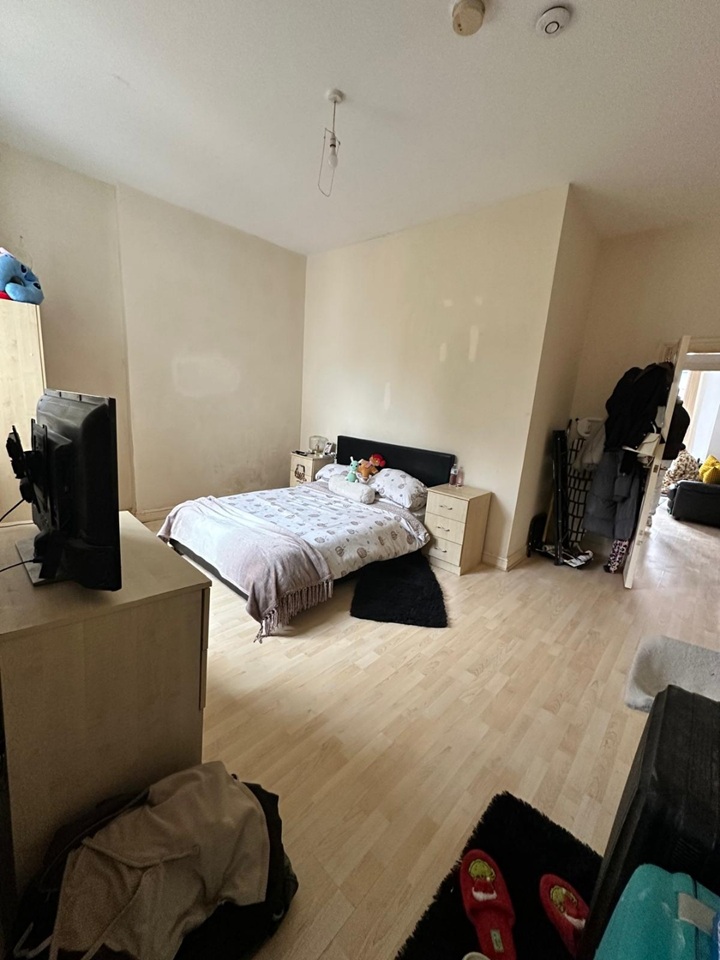 1 Bed Flat, Gillott Road, B16, N1 7GU