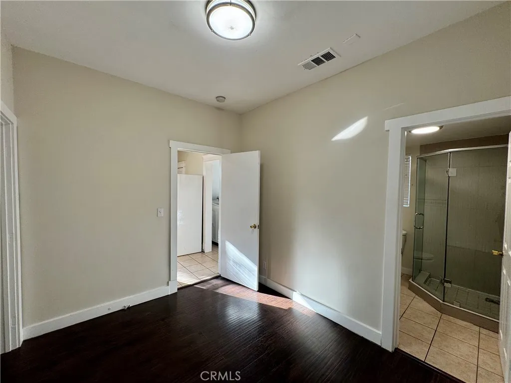 Additional image 7 of 533 E Villa St, Pasadena, CA 91101