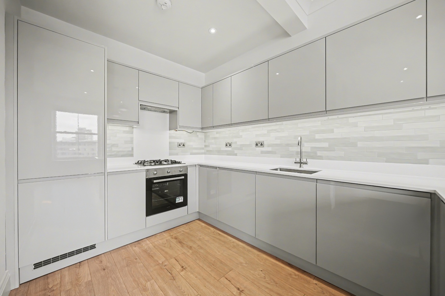 Additional image 7 of 2 Bed Flat, Drayton Park, N5, N1 7GU