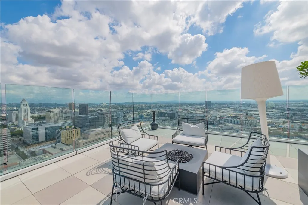 Additional image 63 of 400 S Broadway S Unit 1803, Los Angeles, CA 90013