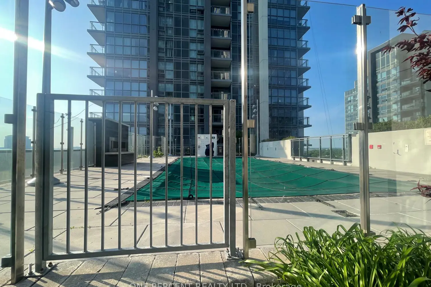 Additional image 19 of 20 Meadowglen Place 2010
