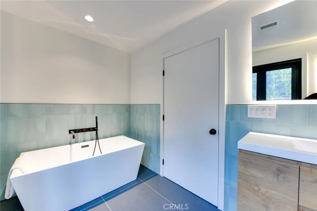 Additional image 10 of 5137 Campo Rd, Woodland Hills, CA 91364