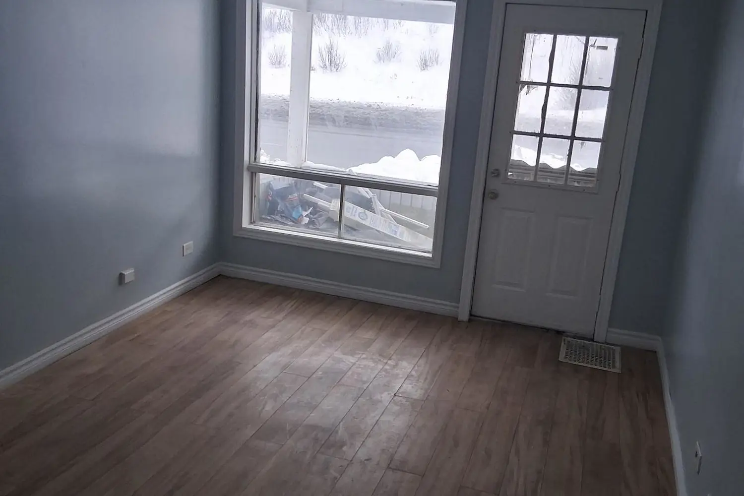 633 Kingsway photo 4