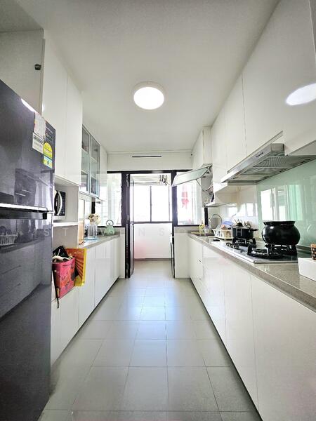 Additional image 2 of 274A Compassvale Bow