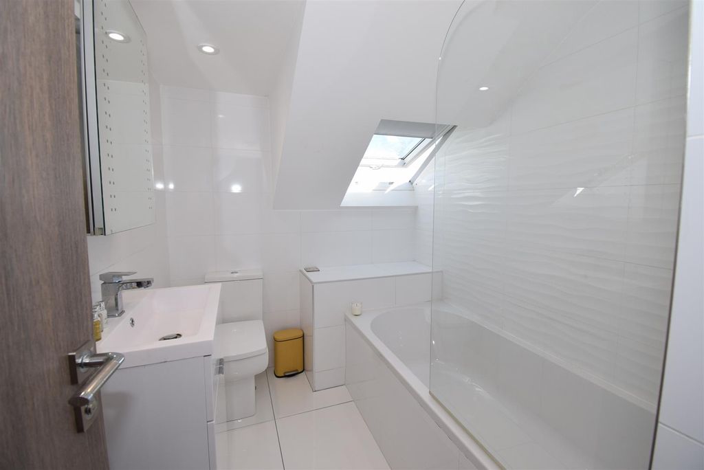 Additional image 22 of 2 bed flat for saleSouth Quays, Long Row, South Shields NE33