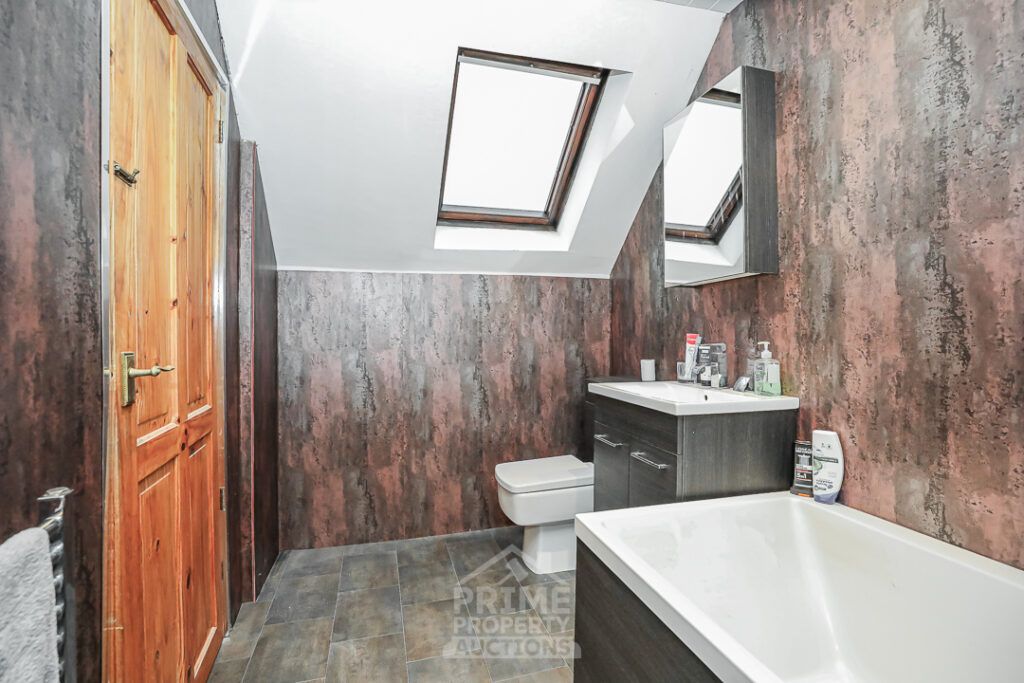 Additional image 20 of 3 bed flat for sale81A Stirling Street, Alva FK12
