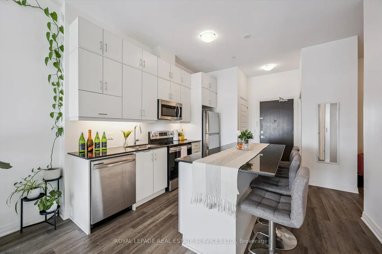 Additional image 9 of 102 Grovewood Common 621