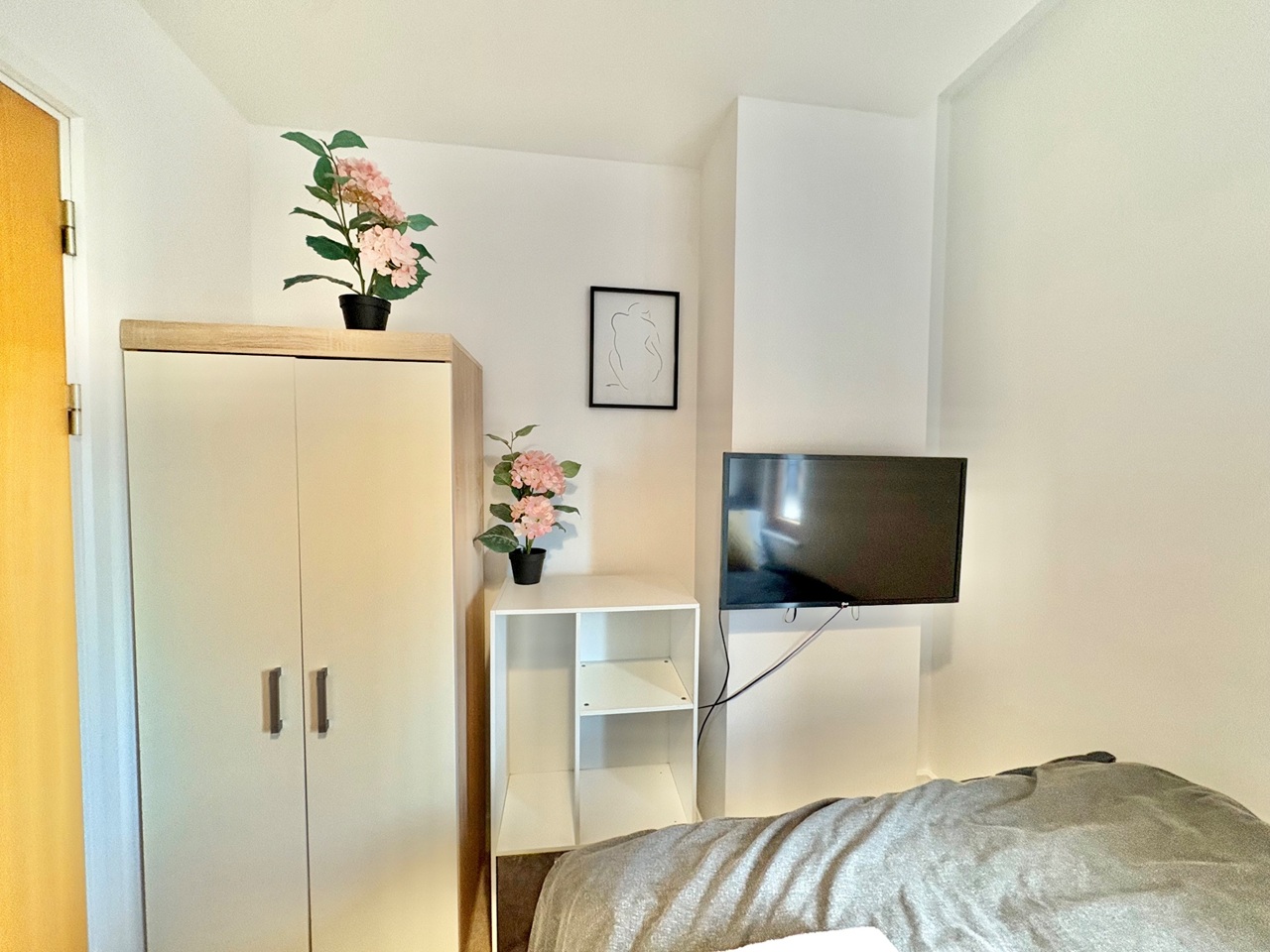 Additional image 13 of 3 Bed Flat, Lever St, M1, N1 7GU