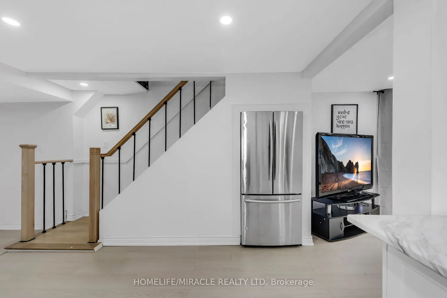 Additional image 8 of 195 Randi Road